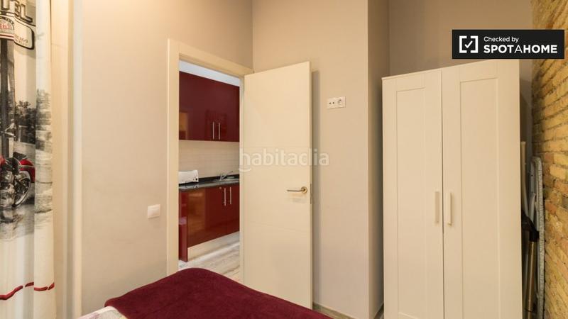 Foto ae83a477-f8a0-4f94-942d-a408f0f965f8. Alquiler piso apartamento de 2 dormitorios en alquiler en Barcelona