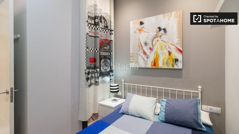 Foto d58a5dca-f9cd-40ca-97ca-21e323841565. Alquiler piso apartamento de 2 dormitorios en alquiler en Barcelona