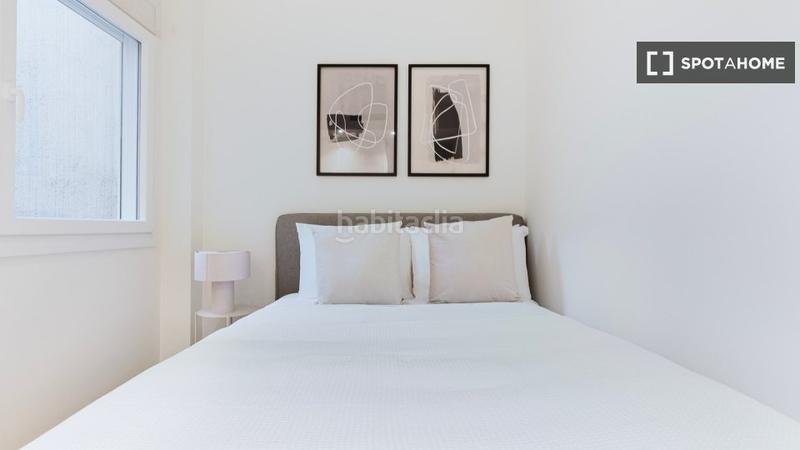 Foto 90f8f124-0685-4c34-8cdf-f564aca86bde. Alquiler piso  en alquiler de 2 habitaciones en les tres torres, en Barcelona