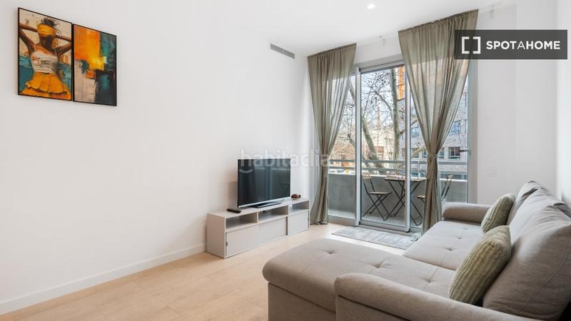 Foto 05c0c5e1-a421-4604-b110-b3a21353be05. Miete etagenwohnung mit heizung in Provençals del Poblenou Barcelona