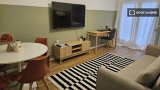 Affitto Appartamento in Vila de Gràcia. Estudio en alquiler en vila de gràcia, barcelona