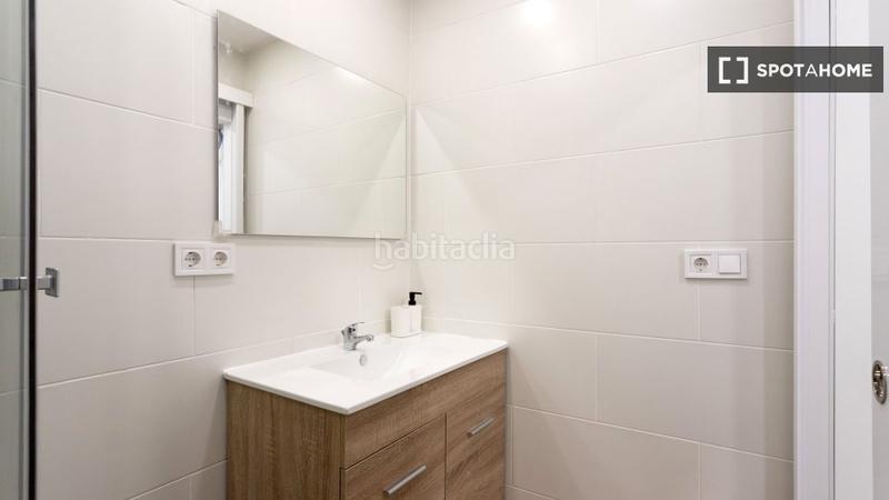 Foto 22cfe8f8-301d-42e2-b414-ce7e3fae1109. Alquiler piso apartamento de 1 dormitorio en el centro en Barcelona