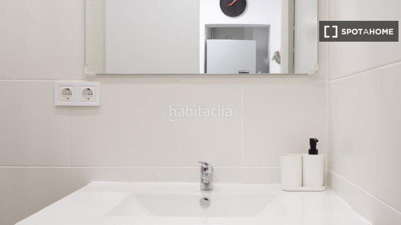 Foto bab62993-cc12-4a0b-9073-258d3505a8ad. Miete etagenwohnung mit heizung in Raval Barcelona