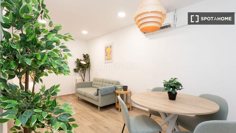 Foto d70e1d4f-4766-44a0-a2ad-b1d60e1bb8a7. Miete etagenwohnung mit heizung in Raval Barcelona
