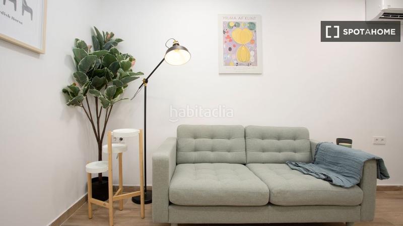 Foto dc7517be-b09c-4297-8688-92468f6f3ca0. Miete etagenwohnung mit heizung in Raval Barcelona