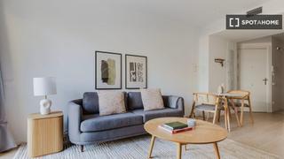 Alquiler Piso en La Nova Esquerra de l´Eixample. Piso en alquiler de 2 habitaciones en pozuelo de alarcón, madrid