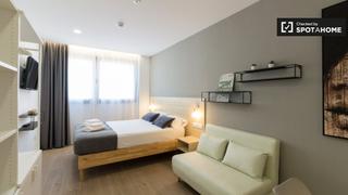 Location Appartement à La Torrassa. Estudio en alquiler en barcelona