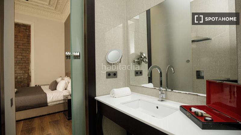 Foto 3f758496-21d0-442a-a675-2182540e9359. Location appartement avec chauffage dans Gòtic Barcelona