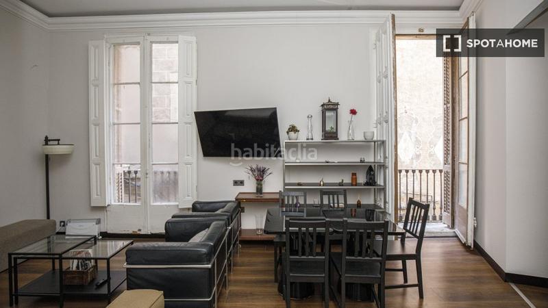 Foto 62162bc1-a043-4b66-a5d0-761ec47f42f0. Miete etagenwohnung mit heizung in Gòtic Barcelona