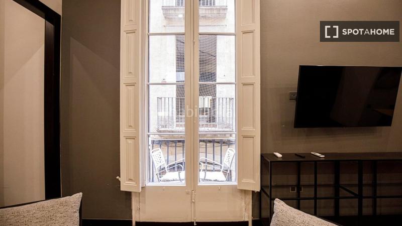 Foto c63be36e-7624-4baf-a049-e3f7119f6478. Alquiler piso apartamento de 1 dormitorio en alquiler en el Gòtic, en Barcelona