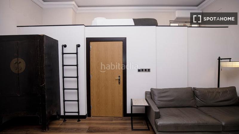 Foto f3cc330b-a893-4a3a-9d42-b516c3f3baa1. Alquiler piso apartamento de 1 dormitorio en alquiler en el Gòtic, en Barcelona