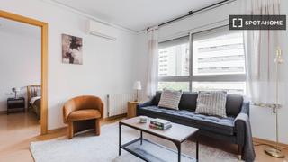 Lloguer Pis a Barri de les Corts. Apartamento de 3 dormitorios en alquiler en barcelona