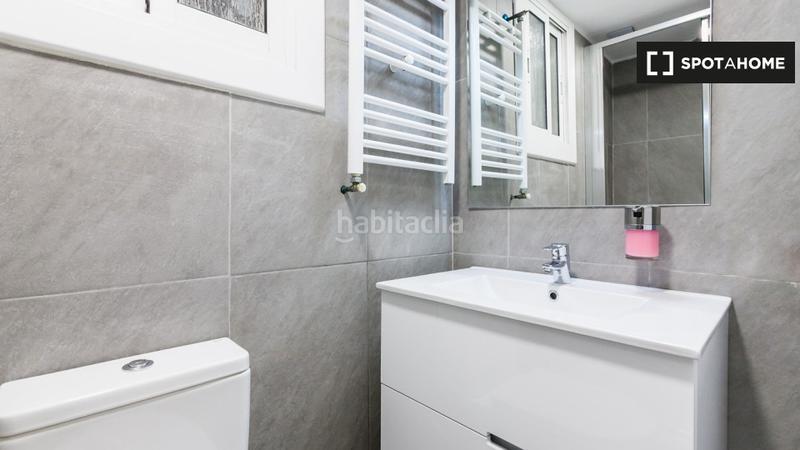 Foto 951e1216-3de9-4ea7-9037-276b4d32a583. Location appartement avec chauffage dans Fort Pienc Barcelona