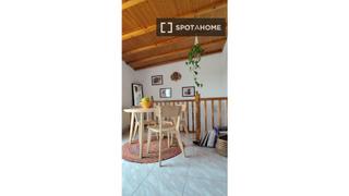 Rent Flat in La Teixonera. Piso en alquiler de 1 dormitorio en la teixonera, barcelona.