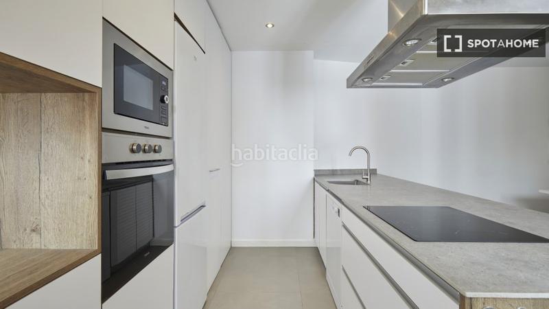Foto 3d0d4195-0c60-44df-be92-ea3636977383. Alquiler piso apartamento de 3 dormitorios en alquiler en el barri gotic, en Barcelona