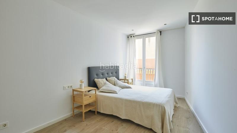 Foto d15aae50-9fab-4b60-86a9-2d6c151bced0. Alquiler piso apartamento de 3 dormitorios en alquiler en el barri gotic, en Barcelona