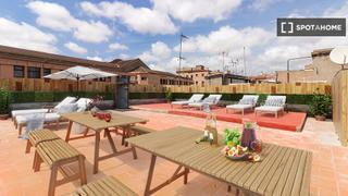 Miete Etagenwohnung in Raval. Apartamento de 3 dormitorios en el raval, barcelona