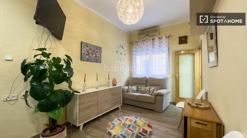 Foto c343bd54-b71a-4313-a241-b8bc93f2a640. Alquiler piso apartamento de 1 dormitorio en alquiler en sant martí, en Barcelona