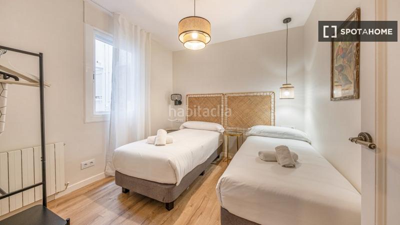 Foto d2f22fb0-ad5f-4577-8e9d-ab80b17be52e. Rent flat with heating in Baix Guinardó Barcelona
