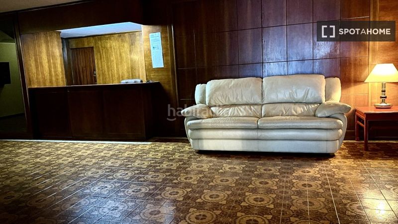 Foto adecde22-e665-481a-af9f-4796f58bdbb4. Rent flat with heating in Putget - Farró Barcelona