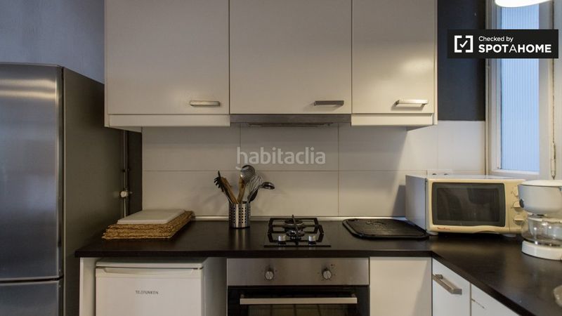 Foto e7c286e1-e9bf-42cb-b1fd-1c366c3036e9. Lloguer pis amb calefacció a Poblenou Barcelona