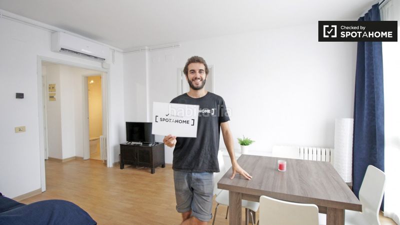 Foto f841b096-cd2d-4f07-9d36-5286e43e2116. Affitto appartamento con riscaldamento in La Vila Olímpica del Poblenou Barcelona