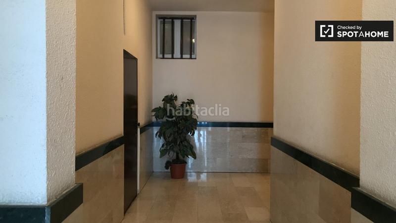 Foto 0d80dab3-8d2e-491e-b768-c28b0a4d1583. Lloguer pis amb calefacció a Vilapicina - Torre Llobeta Barcelona