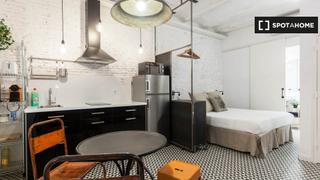 Location Appartement à Gòtic. Elegante apartamento en alquiler en barri gòtic, barcelona