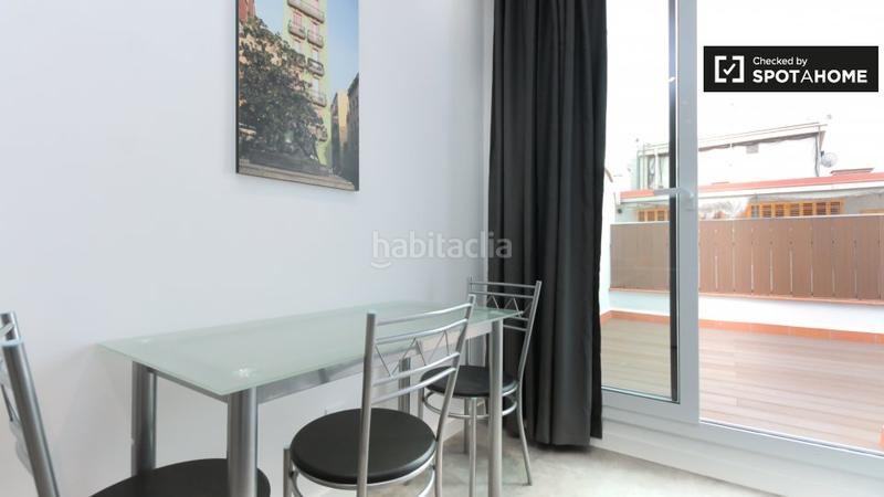 Foto 0e83e80a-2fef-4d27-8e62-bf327cb183f8. Affitto appartamento con riscaldamento in Vila de Gràcia Barcelona