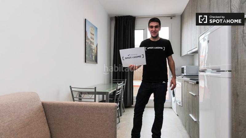 Foto 99a622ac-a4c6-4f18-8f2e-eb02a28d4271. Miete etagenwohnung mit heizung in Vila de Gràcia Barcelona