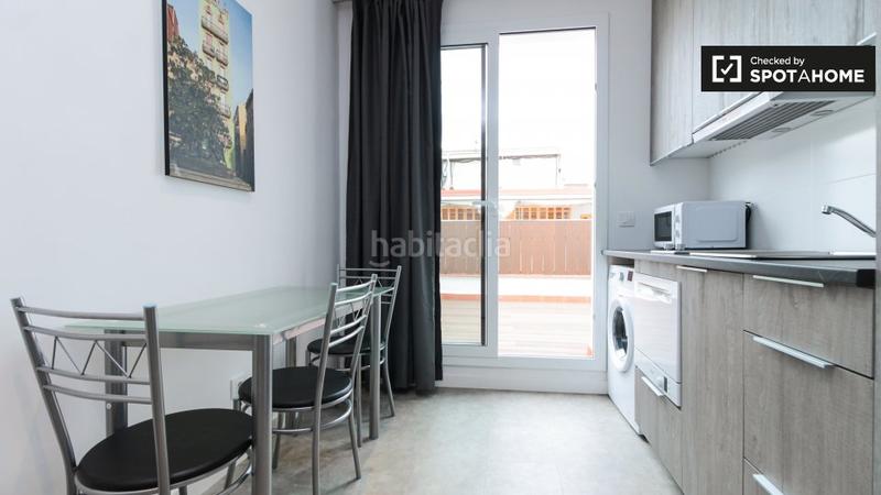 Foto c285e9a1-fac8-4730-bf55-37c44351eead. Miete etagenwohnung mit heizung in Vila de Gràcia Barcelona