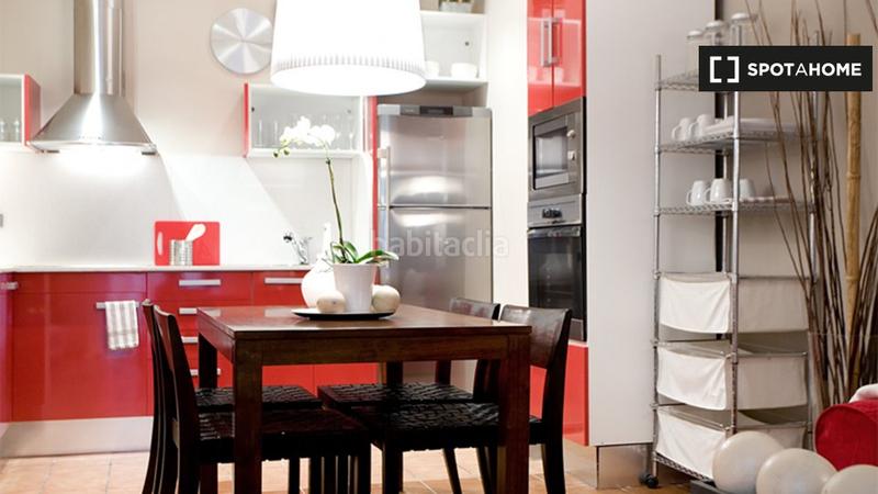 Foto af0ff661-eaa0-47f6-87a5-ec29f300d859. Alquiler piso apartamento de 2 habitaciones en alquiler en el Gòtic, en Barcelona