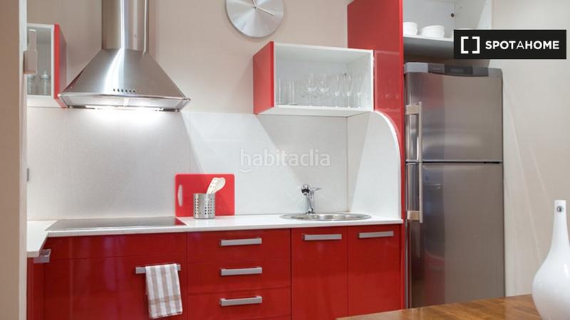 Foto 44e6bbd9-f592-4dfd-8c73-6d0df11ae5e1. Location appartement avec chauffage dans Gòtic Barcelona