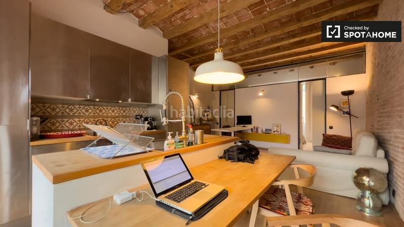 Foto c2d577d8-e02a-4ff4-9abd-c743a0ceb510. Affitto appartamento con riscaldamento in Vila de Gràcia Barcelona