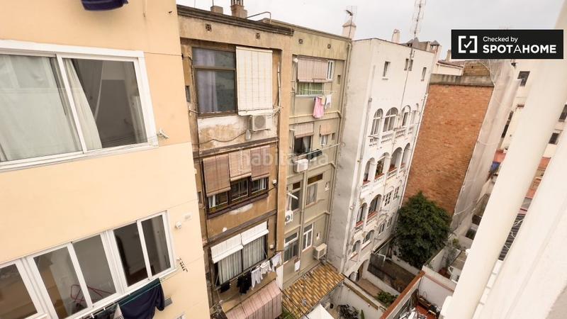 Foto bb20fa63-ad9c-4b57-9cd6-e23fe443d608. Lloguer pis amb calefacció a Vila de Gràcia Barcelona