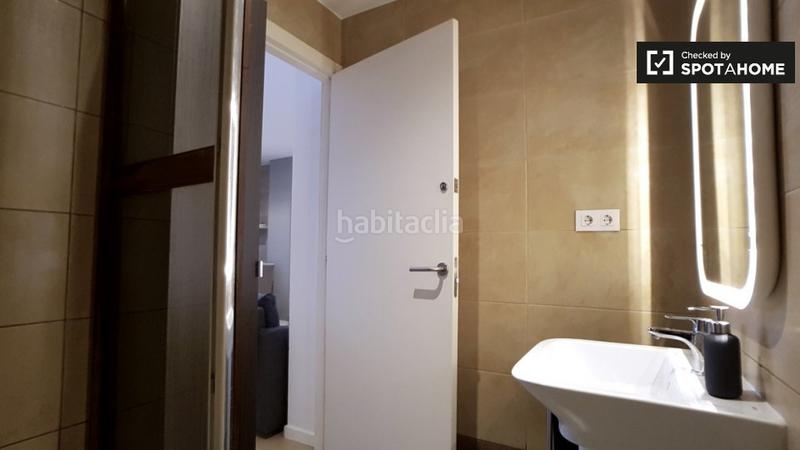 Foto 7b06f1be-5b3e-4d3c-9569-d364bf5f2824. Lloguer pis amb calefacció a Vallcarca - Penitents Barcelona