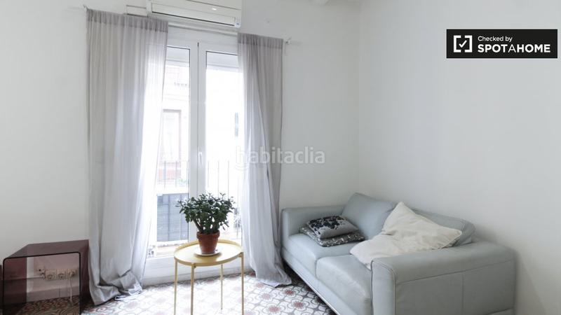 Foto a4ce2af9-34ab-49fd-a3b6-1ac14d10f01c. Alquiler piso estudio en alquiler en ciutat vella, en Barcelona