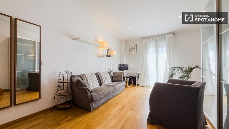 Foto 1197b399-6d4d-450c-a90e-135906fda1a2. Location appartement avec chauffage dans St. Pere - Sta. Caterina - El Born Barcelona