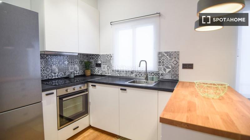 Foto 6fe1cf8b-cc6c-418b-bab5-700c34fbb96c. Miete etagenwohnung mit heizung in La Font d´en Fargues Barcelona