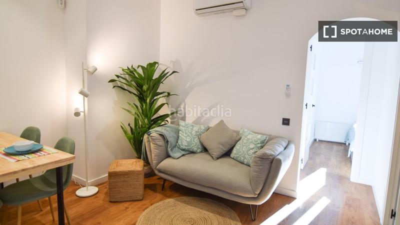 Foto b2d06b80-ed8f-4938-81f8-dd3d8e163896. Miete etagenwohnung mit heizung in La Font d´en Fargues Barcelona