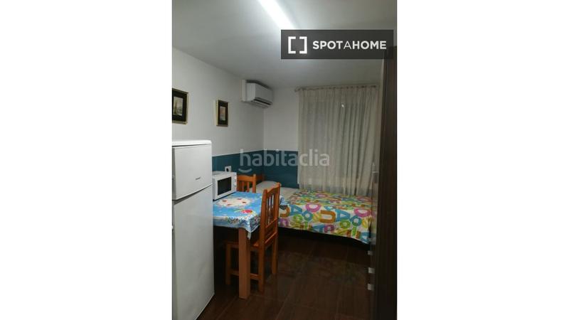 Foto 30ae3d0a-86cb-48be-ac50-1e22e713f9aa. Alquiler piso estudio en alquiler en La Torrassa, barcelona en Hospitalet de Llobregat (L´)