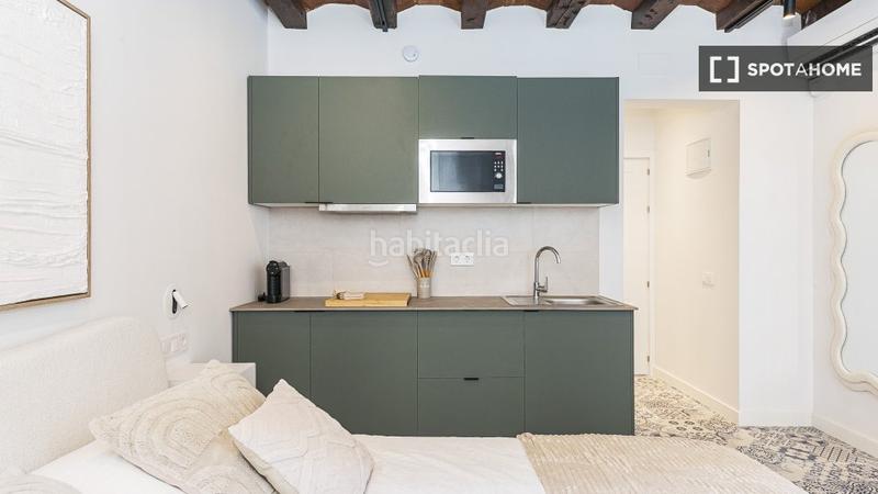 Foto ea7f14eb-48c3-4657-b98a-ac3ffc55aba2. Alquiler piso habitación estudio en alquiler en la dreta de leixample, en Barcelona