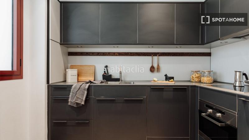 Foto 05a81b52-6807-4828-8bc4-2ed2c18ab7ab. Alquiler piso apartamento de 3 dormitorios en alquiler en Barcelona