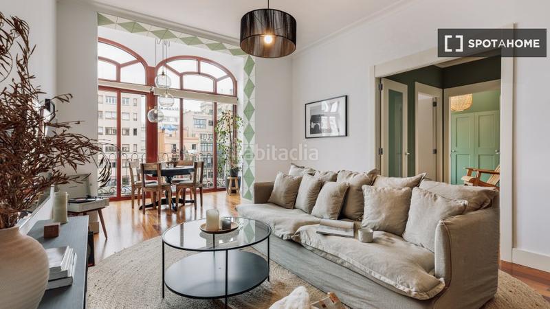 Foto 0e275a95-0abc-49db-95ee-c4c19bd6184a. Alquiler piso apartamento de 3 dormitorios en alquiler en Barcelona
