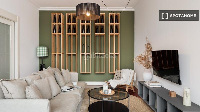 Foto 15eb871c-7d4c-4ea7-b926-593e6a9b8166. Alquiler piso apartamento de 3 dormitorios en alquiler en Barcelona