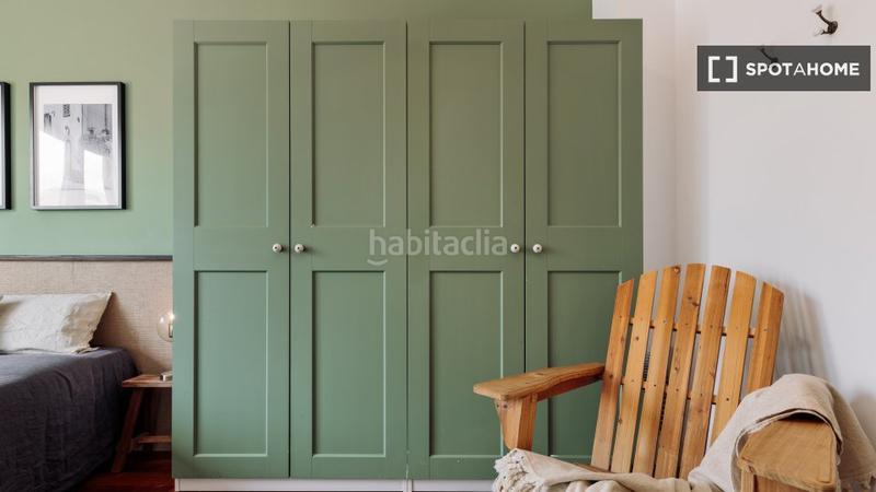 Foto 266cc7e5-31c3-4977-a06f-f752b53bb044. Alquiler piso apartamento de 3 dormitorios en alquiler en Barcelona