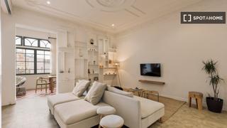 Alquiler Piso en Dreta de l´Eixample. Apartamento de 2 dormitorios en alquiler en el barri gotic, barc