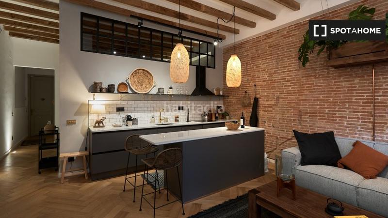 Foto 1343860b-1d41-434f-906f-7b1c1ee8d882. Lloguer pis amb calefacció a La Nova Esquerra de l´Eixample Barcelona