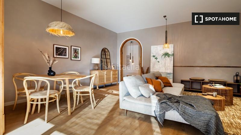 Foto 5cf9cfb0-c371-49b8-aac9-dba8ab719b2e. Alquiler piso apartamento de 2 dormitorios en alquiler en Barcelona