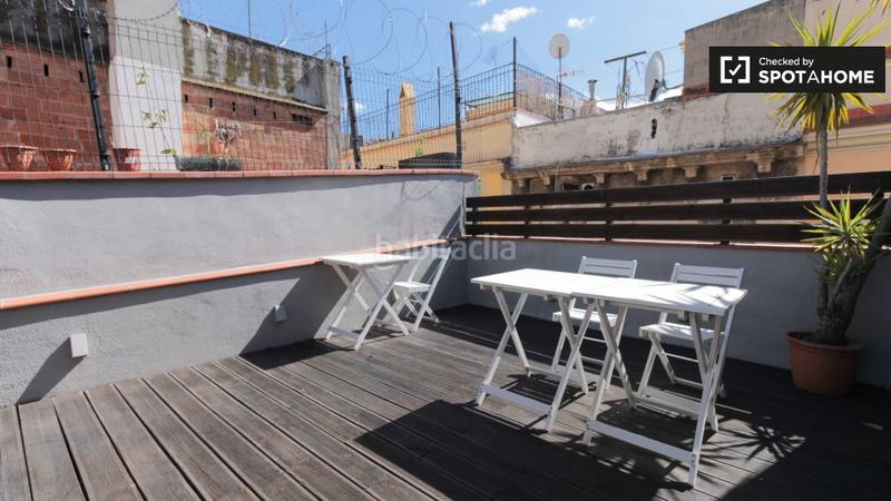 Foto 6ddeec06-d6b3-4138-91bb-6a70d6cdef81. Alquiler piso estudio en alquiler en el Raval, en Barcelona